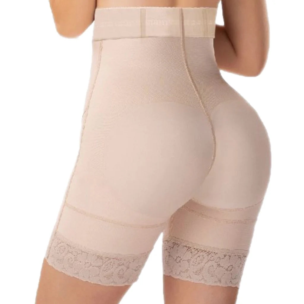 ROMANZA SHORT CINTURA ALTA BROCHE AL FRENTE-3372