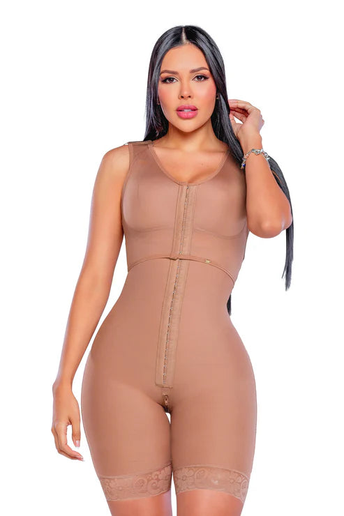 Faja Colombiana STAGMI 7121 Moldeadora y Postquirúrgica Glúteo Invisible Con Bra